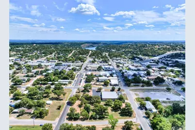 307 Avenue K, Marble Falls, TX 78654 - Photo 11