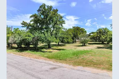 307 Avenue K, Marble Falls, TX 78654 - Photo 5