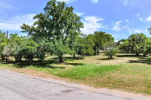 307 Avenue K, Marble Falls, TX 78654 - Photo 5