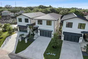 701-B Hi Circle North Dr, Horseshoe Bay, TX 78657 - Photo 1