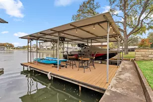 207 Elm Lodge Dr, Kingsland, TX 78639 - Photo 7