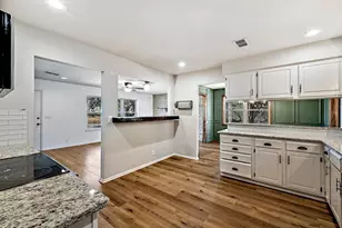 551 N Grange, Bertram, TX 78605 - Photo 11