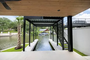 701-A Hi Circle North Dr, Horseshoe Bay, TX 78657 - Photo 3