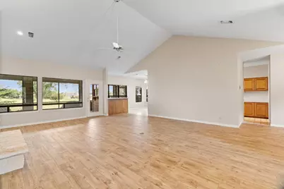 602 Hi Circle South, Horseshoe Bay, TX 78657 - Photo 7