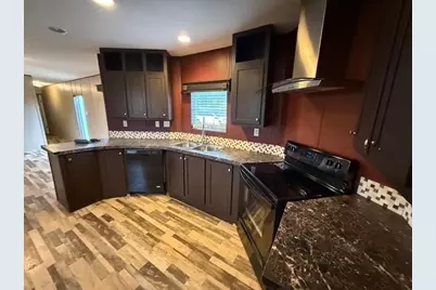 104 65th Street, Horseshoe Bay, TX 78657 - Photo 3