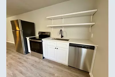 705 Sunrise Avenue, Sunrise Beach, TX 78643 - Photo 9