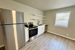 705 Sunrise Ave, Sunrise Beach, TX 78643 - Photo 7