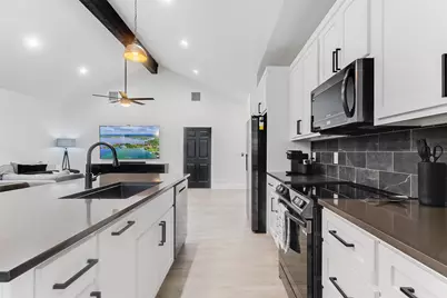 629 Aspen Lane, Cottonwood Shores, TX 78657 - Photo 9