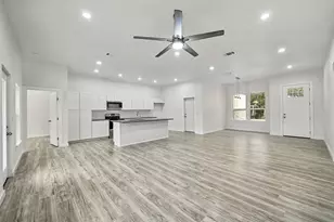 1615 White Tail, Horseshoe Bay, TX 78657 - Photo 5