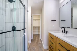 303 Cedarhill, Granite Shoals, TX 78654 - Photo 15