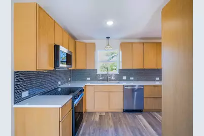 303 Cedarhill, Granite Shoals, TX 78654 - Photo 7