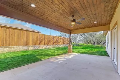 427 E Castleshoals Dr, Granite Shoals, TX 78654 - Photo 23