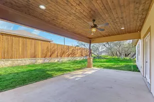 427 E Castleshoals Dr, Granite Shoals, TX 78654 - Photo 23