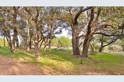 1250 Rocky Hollow Dr, Burnet, TX 78611 - Photo 25