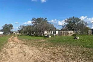 1701 and 1703 Roselea Dr, Buchanan Dam, TX 78609 - Photo 3
