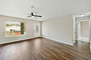 1304 E Luce St, Llano, TX 78643 - Photo 9