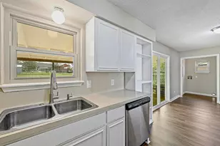 1304 E Luce St, Llano, TX 78643 - Photo 17