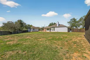 412 Bluebonnet, Granite Shoals, TX 78654 - Photo 21