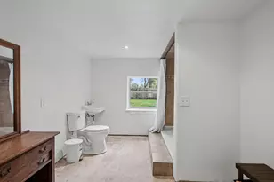 902 Prairie Creek, Marble Falls, TX 78654 - Photo 21