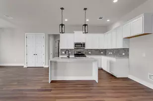 379 Prarie Point Rd, Bertram, TX 78605 - Photo 9