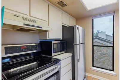 704 #F Horseshoe Bay Boulevard, Horseshoe Bay, TX 78657 - Photo 17