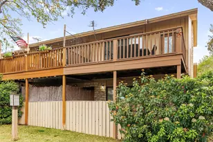 704 Horseshoe Bay Blvd, Horseshoe Bay, TX 78657 - Photo 3