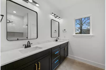 830 Woodland Hills Dr, Granite Shoals, TX 78654 - Photo 17