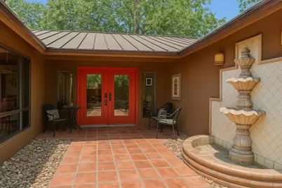 206 Blue Ground, Horseshoe Bay, TX 78657 - Photo 3