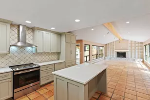 206 Blue Ground, Horseshoe Bay, TX 78657 - Photo 9