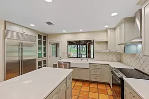 206 Blue Ground, Horseshoe Bay, TX 78657 - Photo 11