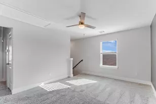 525 Longmount Cv, Liberty Hill, TX 78642 - Photo 13