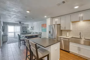 104 Cove E, Horseshoe Bay, TX 78657 - Photo 7