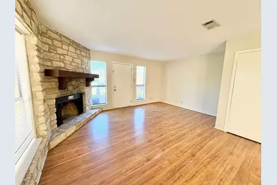 601 Free Rein Unit 2, Horseshoe Bay, TX 78657 - Photo 5