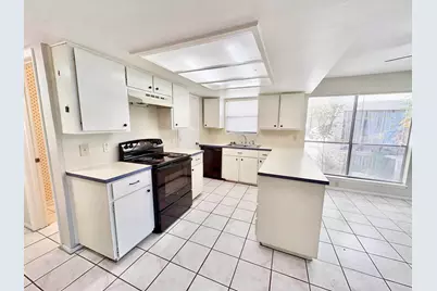 601 Free Rein Unit 2, Horseshoe Bay, TX 78657 - Photo 7