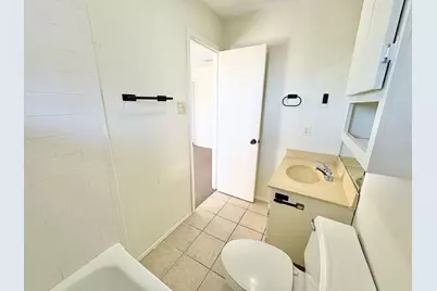 601 Free Rein Unit 2, Horseshoe Bay, TX 78657 - Photo 23