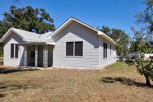 1504 Rr 261 - Main Home, Buchanan Dam, TX 78609 - Photo 3