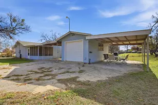 2102 Belaire Dr, Granite Shoals, TX 78654 - Photo 15