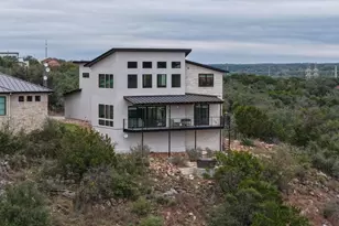 209 Dalton Cir, Horseshoe Bay, TX 78657 - Photo 3