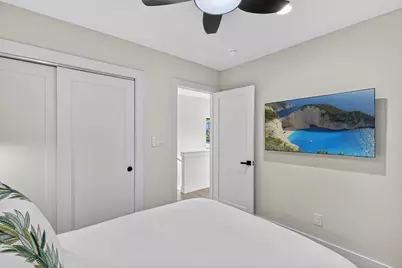 820 Broken Arrow, Horseshoe Bay, TX 78657 - Photo 19