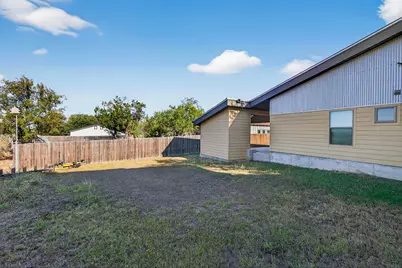 4305 Oak Park, Cottonwood Shores, TX 78657 - Photo 17