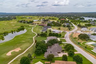 408 Legends Pkwy, Kingsland, TX 78639 - Photo 3