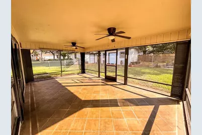 105 Bluebird Circle, Highland Haven, TX 78654 - Photo 15