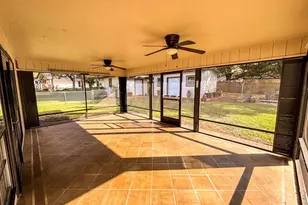 105 Bluebird Cir, Highland Haven, TX 78654 - Photo 15