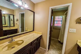 105 Bluebird Cir, Highland Haven, TX 78654 - Photo 7