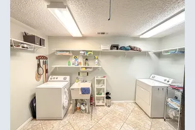 105 Bluebird Circle, Highland Haven, TX 78654 - Photo 21