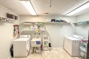 105 Bluebird Cir, Highland Haven, TX 78654 - Photo 21