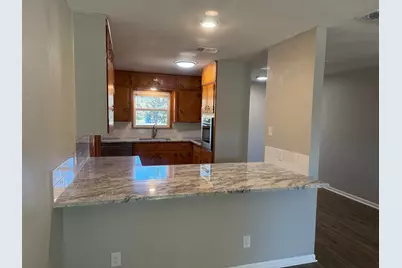 176 W Sweetbriar Drive, Granite Shoals, TX 78654 - Photo 3