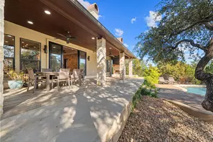 303 Emerald Way, Horseshoe Bay, TX 78657 - Photo 3