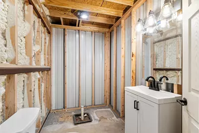 720 Link, Kingsland, TX 78639 - Photo 11