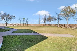 312 Evergreen St, Burnet, TX 78611 - Photo 27